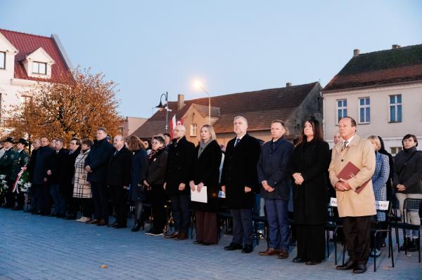 Finał tegorocznej akcji Zapal Znicz Pamięci odbył się w niedzielę 19 października w Książu Wielkopolskim- kliknij aby powiększyć