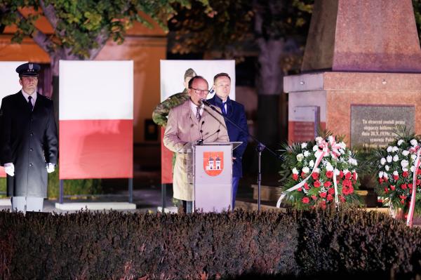 Finał tegorocznej akcji Zapal Znicz Pamięci odbył się w niedzielę 19 października w Książu Wielkopolskim- kliknij aby powiększyć