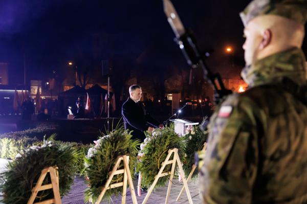 Finał tegorocznej akcji Zapal Znicz Pamięci odbył się w niedzielę 19 października w Książu Wielkopolskim- kliknij aby powiększyć