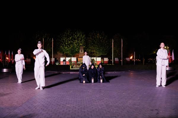 Finał tegorocznej akcji Zapal Znicz Pamięci odbył się w niedzielę 19 października w Książu Wielkopolskim- kliknij aby powiększyć