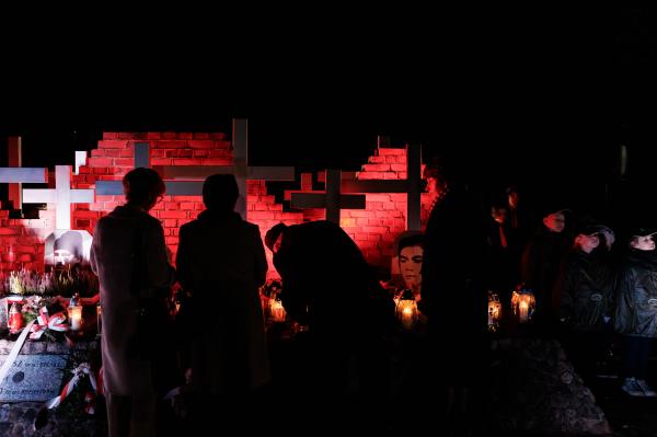 Finał tegorocznej akcji Zapal Znicz Pamięci odbył się w niedzielę 19 października w Książu Wielkopolskim- kliknij aby powiększyć
