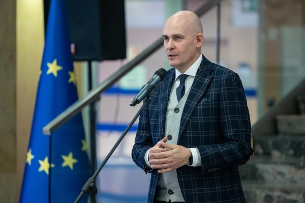 Otwarcie wystawy biograficznej poświęconej śp. mjr. Zenonowi Wechmannowi w Wielkopolskim Urzędzie Wojewódzkim - kliknij aby powiększyć