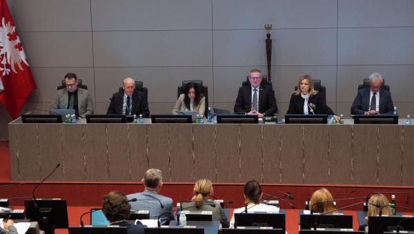 XVII sesja sejmiku- kliknij aby powiększyć