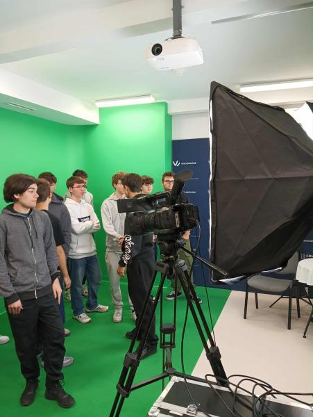 Na zdjęciu uczniowie podczas warsztatów w Green Studio- kliknij aby powiększyć