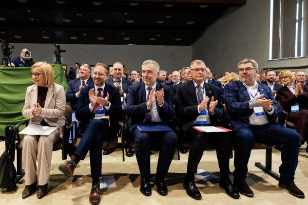 Konferencja Atom w Koninie wpisuje się w starania o lokalizację drugiej polskiej wielkoskalowej elektrowni jądrowej w rejonie Konina- kliknij aby powiększyć