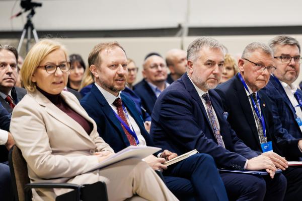 Konferencja Atom w Koninie wpisuje się w starania o lokalizację drugiej polskiej wielkoskalowej elektrowni jądrowej w rejonie Konina- kliknij aby powiększyć