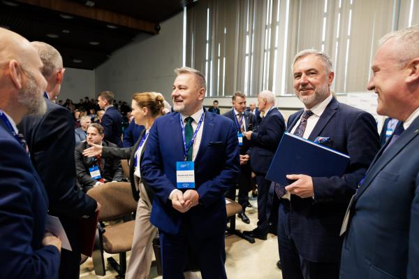 Konferencja Atom w Koninie wpisuje się w starania o lokalizację drugiej polskiej wielkoskalowej elektrowni jądrowej w rejonie Konina- kliknij aby powiększyć