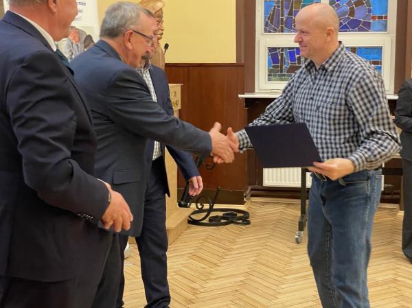 Certyfikaty Międzynarodowy Mistrz wręczone! Zakończenie projektu Rzemieślnicy bez granic- kliknij aby powiększyć