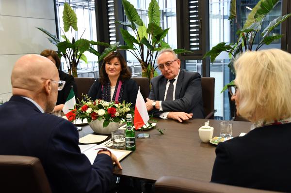 Ambasador Włoch z wizytą w Wielkopolsce- kliknij aby powiększyć