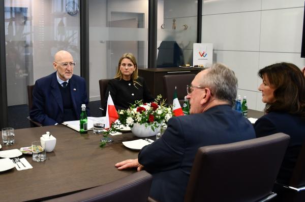 Ambasador Włoch z wizytą w Wielkopolsce- kliknij aby powiększyć