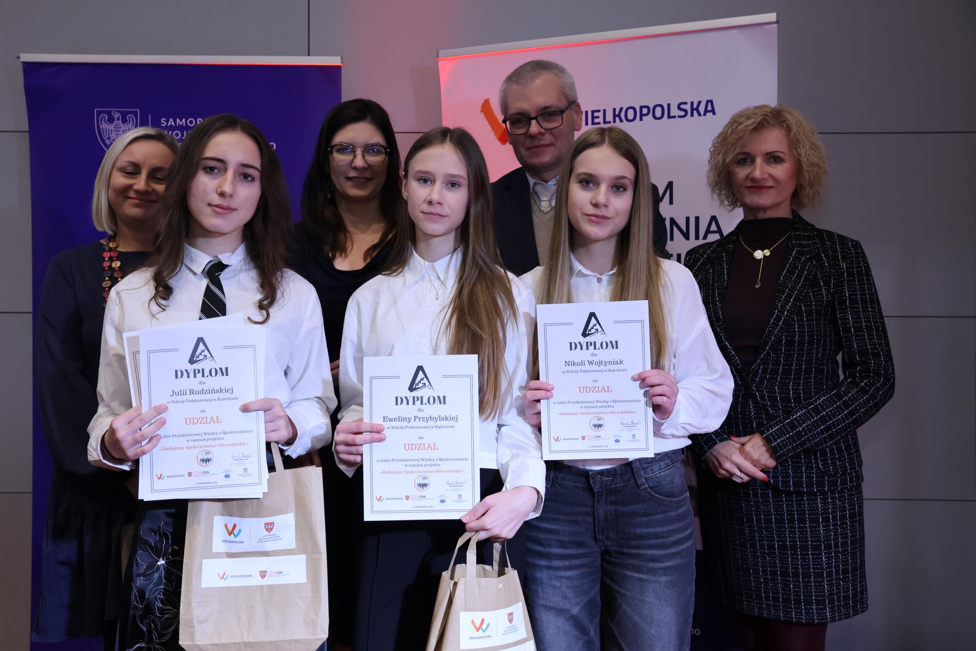 Budujemy społeczeństwo obywatelskie 