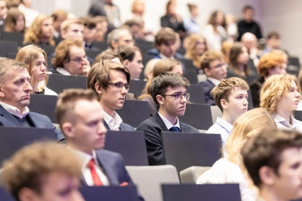 Stypendia naukowe Marszałka przyznane!- kliknij aby powiększyć