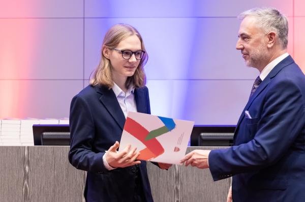 Stypendia naukowe Marszałka przyznane!- kliknij aby powiększyć