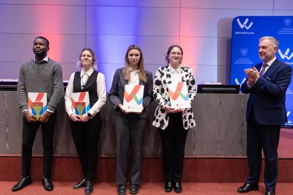 Stypendia naukowe Marszałka przyznane!- kliknij aby powiększyć