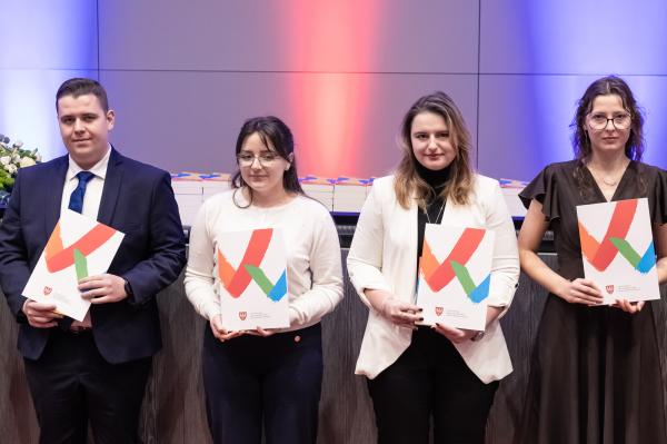 Stypendia naukowe Marszałka przyznane!- kliknij aby powiększyć