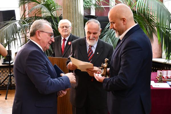 Już po raz trzydziesty zostały wręczone nagrody honorowe Dobosz Powstania Wielkopolskiego- kliknij aby powiększyć