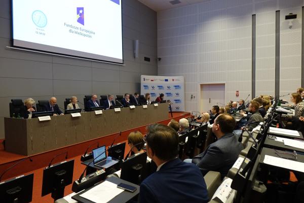 Będą fundusze europejskie na obronność - kliknij aby powiększyć