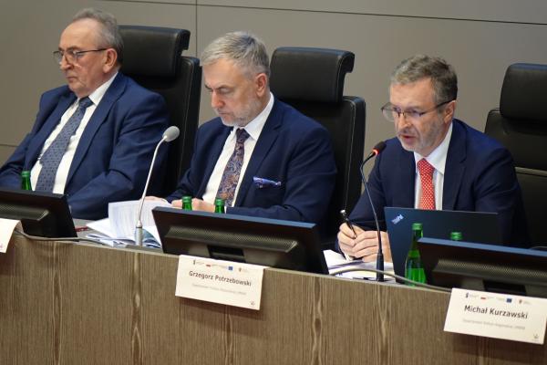 Będą fundusze europejskie na obronność - kliknij aby powiększyć