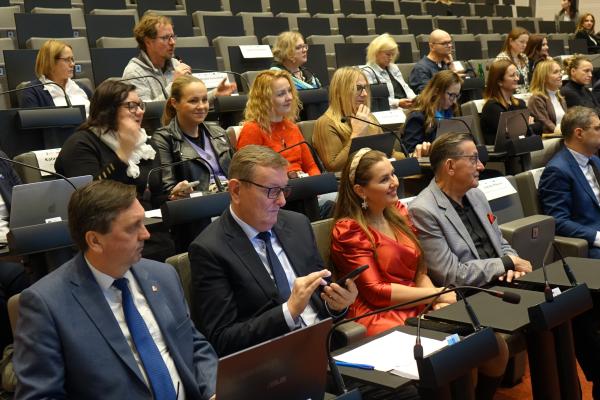 Będą fundusze europejskie na obronność - kliknij aby powiększyć