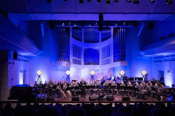 W poniedziałek 5 stycznia w Auli Nova Akademii Muzycznej w Poznaniu odbył się Koncert Noworoczny Orkiestry Reprezentacyjnej Sił Powietrznych- kliknij aby powiększyć