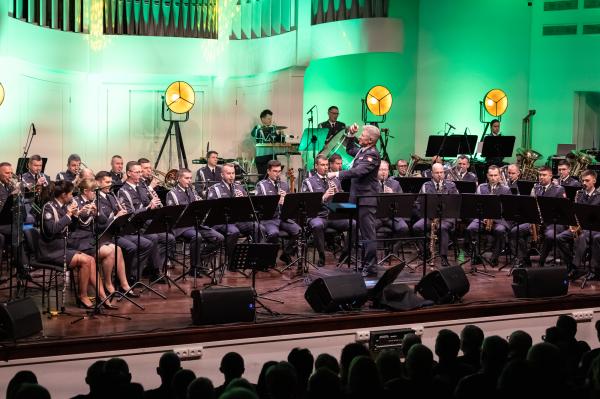 W poniedziałek 5 stycznia w Auli Nova Akademii Muzycznej w Poznaniu odbył się Koncert Noworoczny Orkiestry Reprezentacyjnej Sił Powietrznych- kliknij aby powiększyć