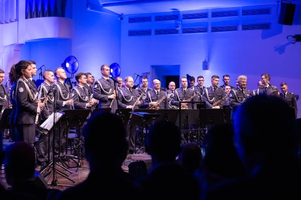 W poniedziałek 5 stycznia w Auli Nova Akademii Muzycznej w Poznaniu odbył się Koncert Noworoczny Orkiestry Reprezentacyjnej Sił Powietrznych- kliknij aby powiększyć