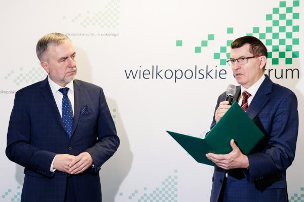 Marszałek Woźniak: w pobliżu WCO powstanie wielopoziomowy parking dla pacjentów - kliknij aby powiększyć