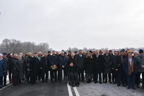 Nowy przebieg drogi wojewódzkiej nr 305 w Nowym Tomyślu został oficjalnie otwarty- kliknij aby powiększyć