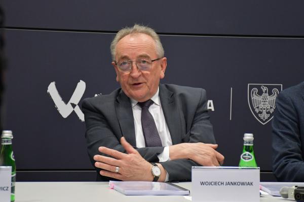 Ponad 71 mln zł na naprawę dziesięciu wielkopolskich pociągów - kliknij aby powiększyć