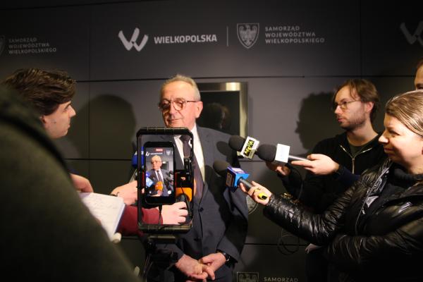 Ponad 71 mln zł na naprawę dziesięciu wielkopolskich pociągów - kliknij aby powiększyć