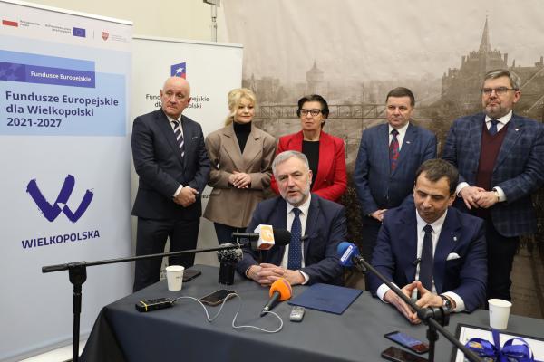 Miliony na rewitalizację neogotyckiego dworca w Nowych Skalmierzycach- kliknij aby powiększyć