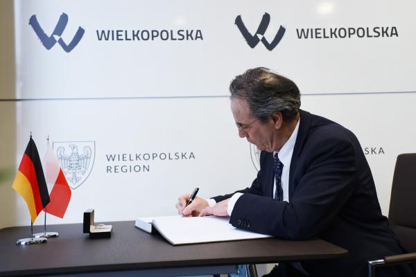 Nowy Ambasador Niemiec z wizytą w stolicy Wielkopolski - kliknij aby powiększyć