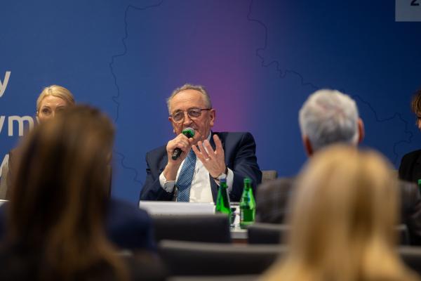 Konferencja na temat wielkopolskich programów zdrowotnych realizowanych z unijnym wsparciem- kliknij aby powiększyć