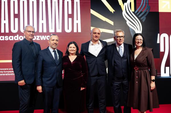 Podsumowanie konkursu Pracodawca - Ambasador Rozwoju-fotorelacja z wydarzenia - kliknij aby powiększyć