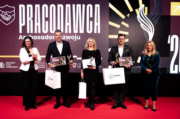 Podsumowanie konkursu Pracodawca - Ambasador Rozwoju-fotorelacja z wydarzenia - kliknij aby powiększyć