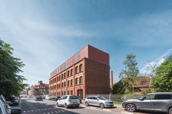 100 milionów unijnego dofinansowania od Marszałka na rewitalizację obiektów poznańskich uczelni- kliknij aby powiększyć