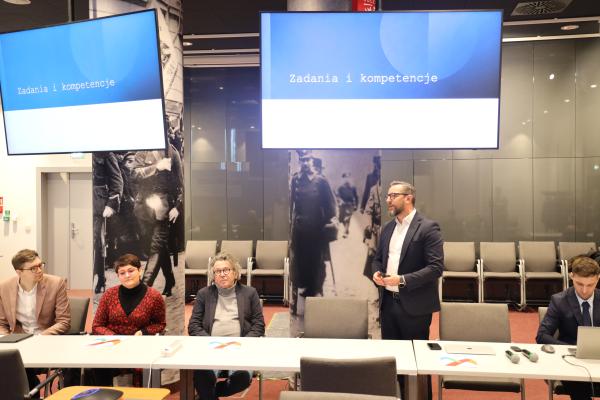 AI po wielkopolsku - kliknij aby powiększyć