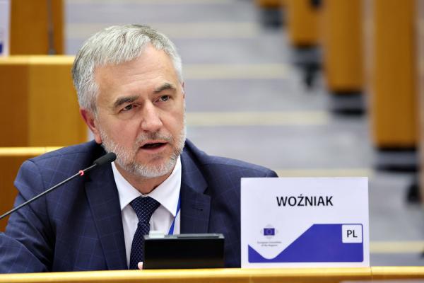 Komisja COTER z udziałem Marszałka Woźniaka przyjmuje ważne opinie ws. przyszłości polityki spójności- kliknij aby powiększyć