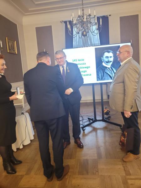 Wicemarszałek Krzysztof Grabowski – Zasłużony dla Samorządu Rolniczego- kliknij aby powiększyć