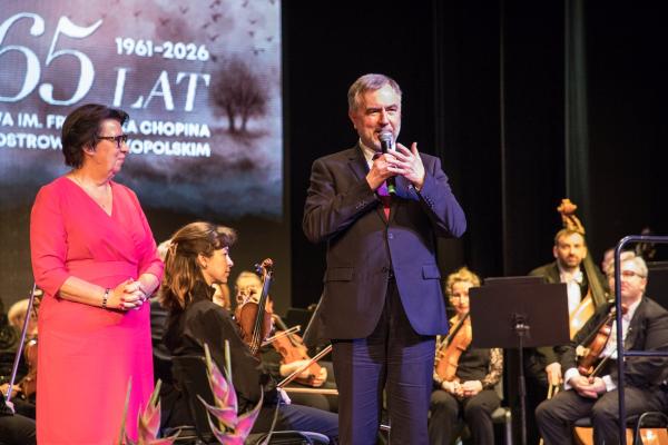 Uroczysta gala z okazji 65-lecia powstania Koła Towarzystwa im. Fryderyka Chopina w Ostrowie Wielkopolskim- kliknij aby powiększyć