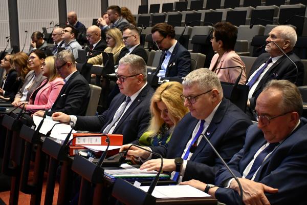 XXII sesja sejmiku- kliknij aby powiększyć