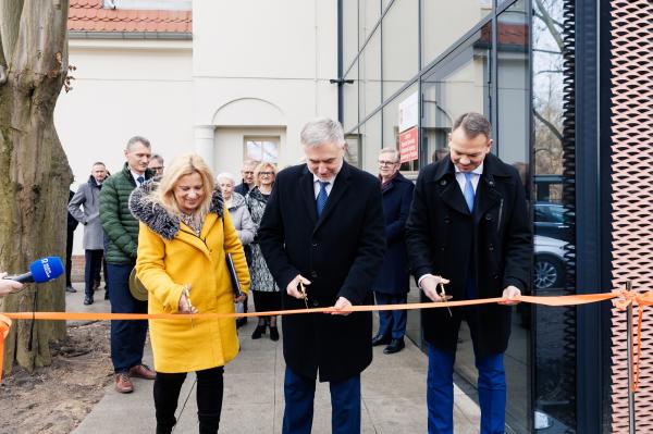 Oficjalne otwarcie nowej siedziby Centrum Wsparcia Rzemiosła, Kształcenia Dualnego i Zawodowego w Poznaniu przy ul. Cichej 7- kliknij aby powiększyć