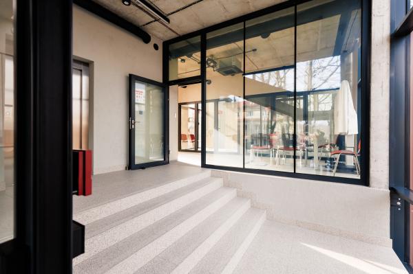 Oficjalne otwarcie nowej siedziby Centrum Wsparcia Rzemiosła, Kształcenia Dualnego i Zawodowego w Poznaniu przy ul. Cichej 7- kliknij aby powiększyć