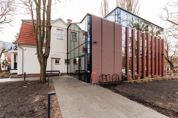 Oficjalne otwarcie nowej siedziby Centrum Wsparcia Rzemiosła, Kształcenia Dualnego i Zawodowego w Poznaniu przy ul. Cichej 7- kliknij aby powiększyć