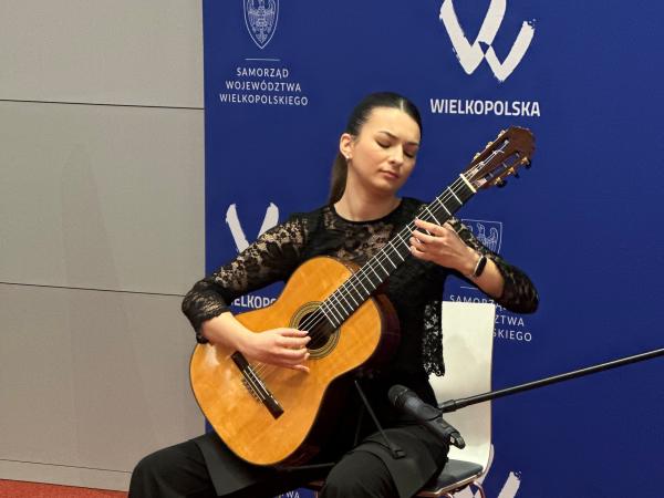 Jubileuszowa Szlachetna Paczka w siedzibie UMWW
- kliknij aby powiększyć