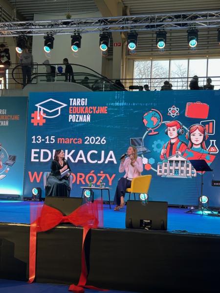 Targi Edukacyjne - wykład dr Tomasza Rożka- kliknij aby powiększyć