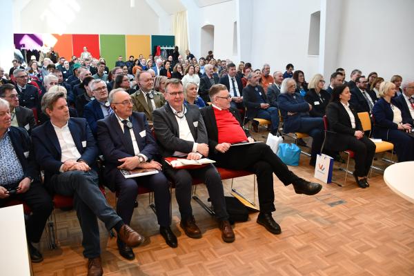 W oficjalnej inauguracji działalności Pełnomocnika ds. Partnerstwa Kraju Związkowego Brandenburgia z Polską na kadencję 2025-2028 wziął udział Wojciech Jankowiak, Wicemarszałek Województwa Wielkopolskiego- kliknij aby powiększyć