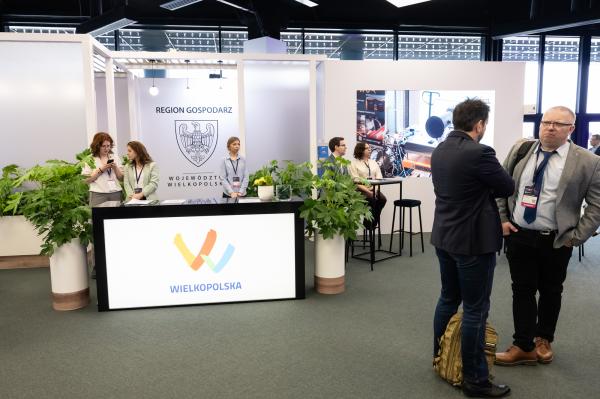 EnergyON Summit & H₂POLAND – Środkowoeuropejskie Forum Technologii Wodorowych  - kliknij aby powiększyć