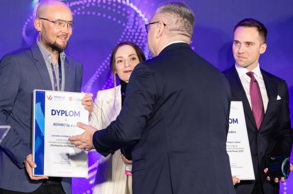 Wręczenie nagród Marszałka Województwa Wielkopolskiego w konkursach Wielkopolska dla Planety 2030 - kliknij aby powiększyć