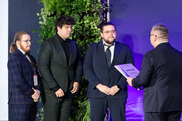 Nagrody Marszałka Województwa Wielkopolskiego dla innowacyjnych kół naukowych- kliknij aby powiększyć